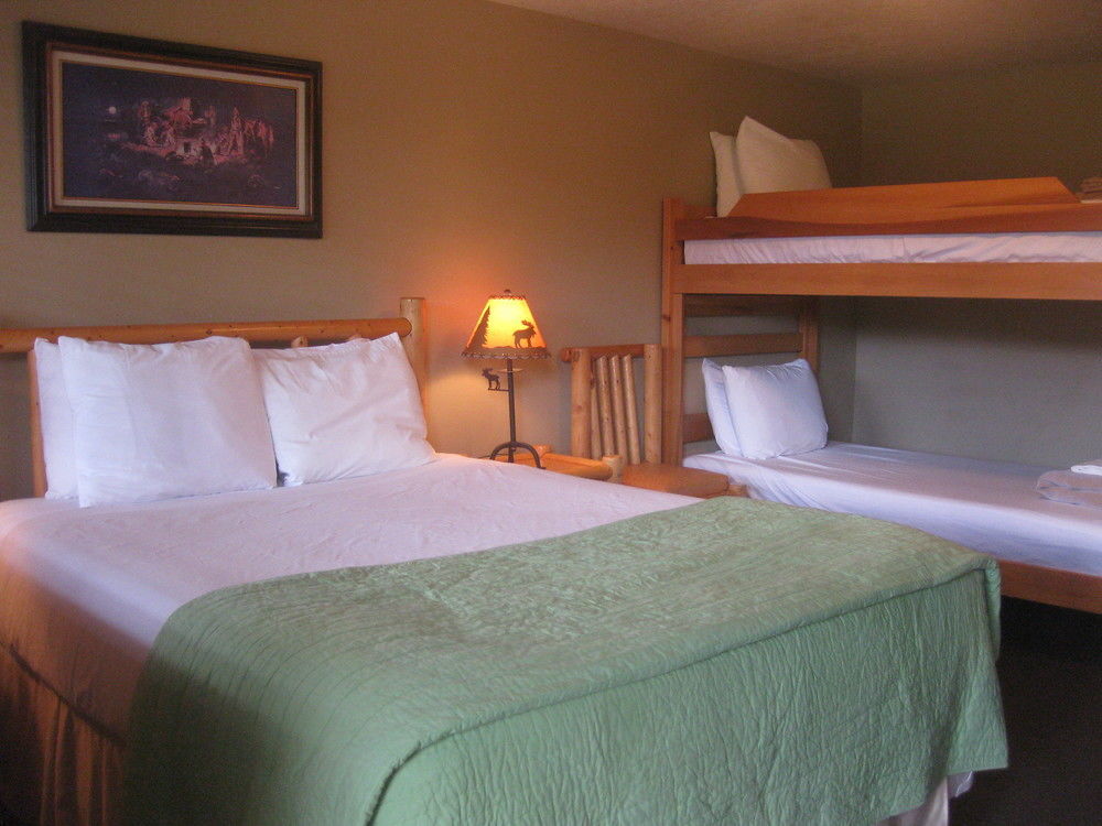 Beaver Creek Lodge Лоуган Екстериор снимка